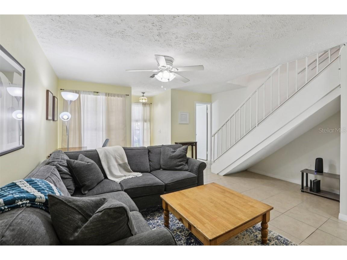 9456 Forest Hills Circle Tampa FL 33612 TB8412329 image7