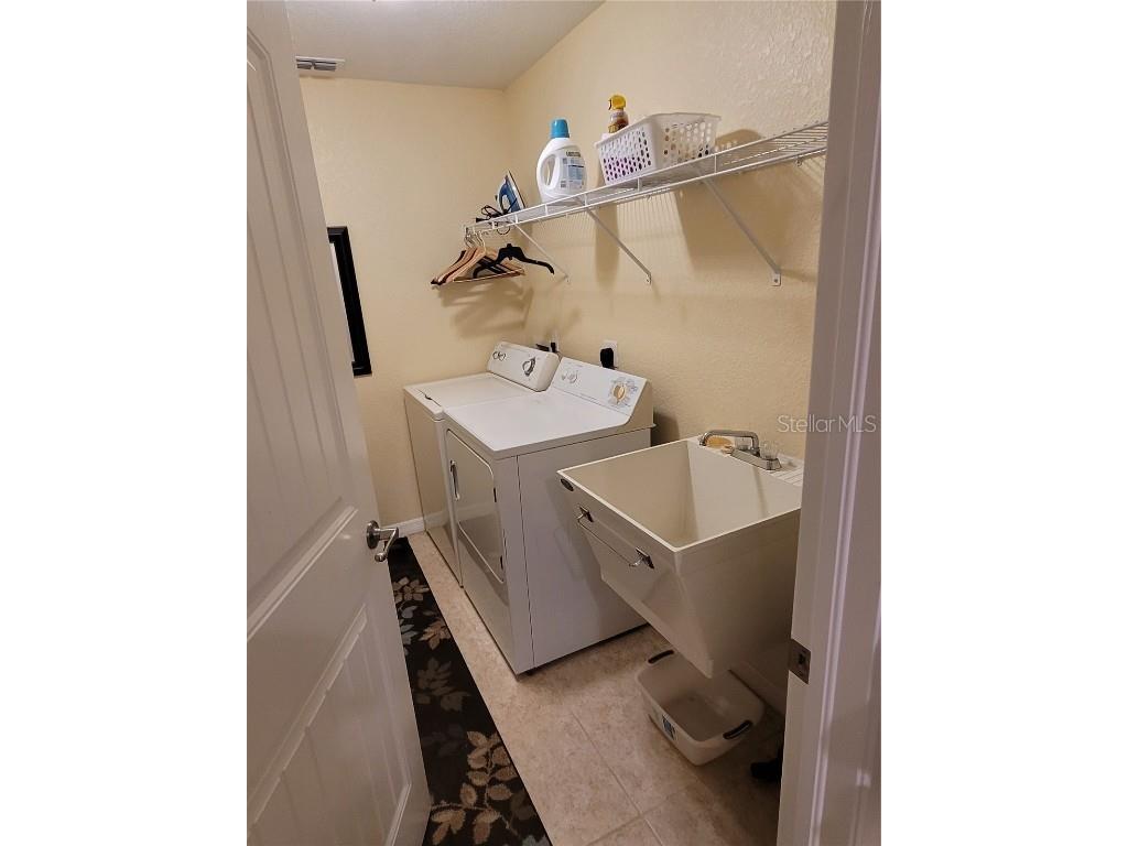 9458 Modesto Circle Port Charlotte FL 33981 - MODESTO WATERWAY D6142044 image40