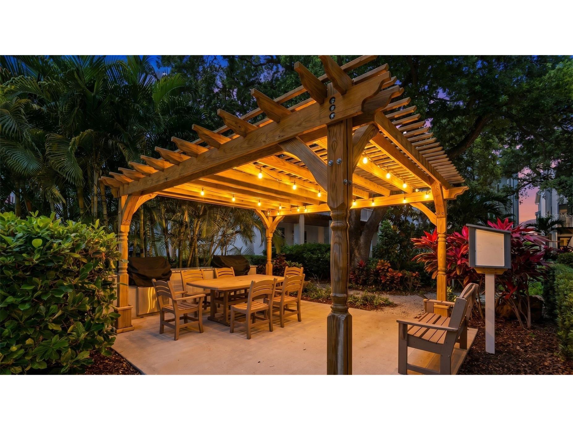 946 Highland Avenue #16 Dunedin FL 34698 TB8504862 image39