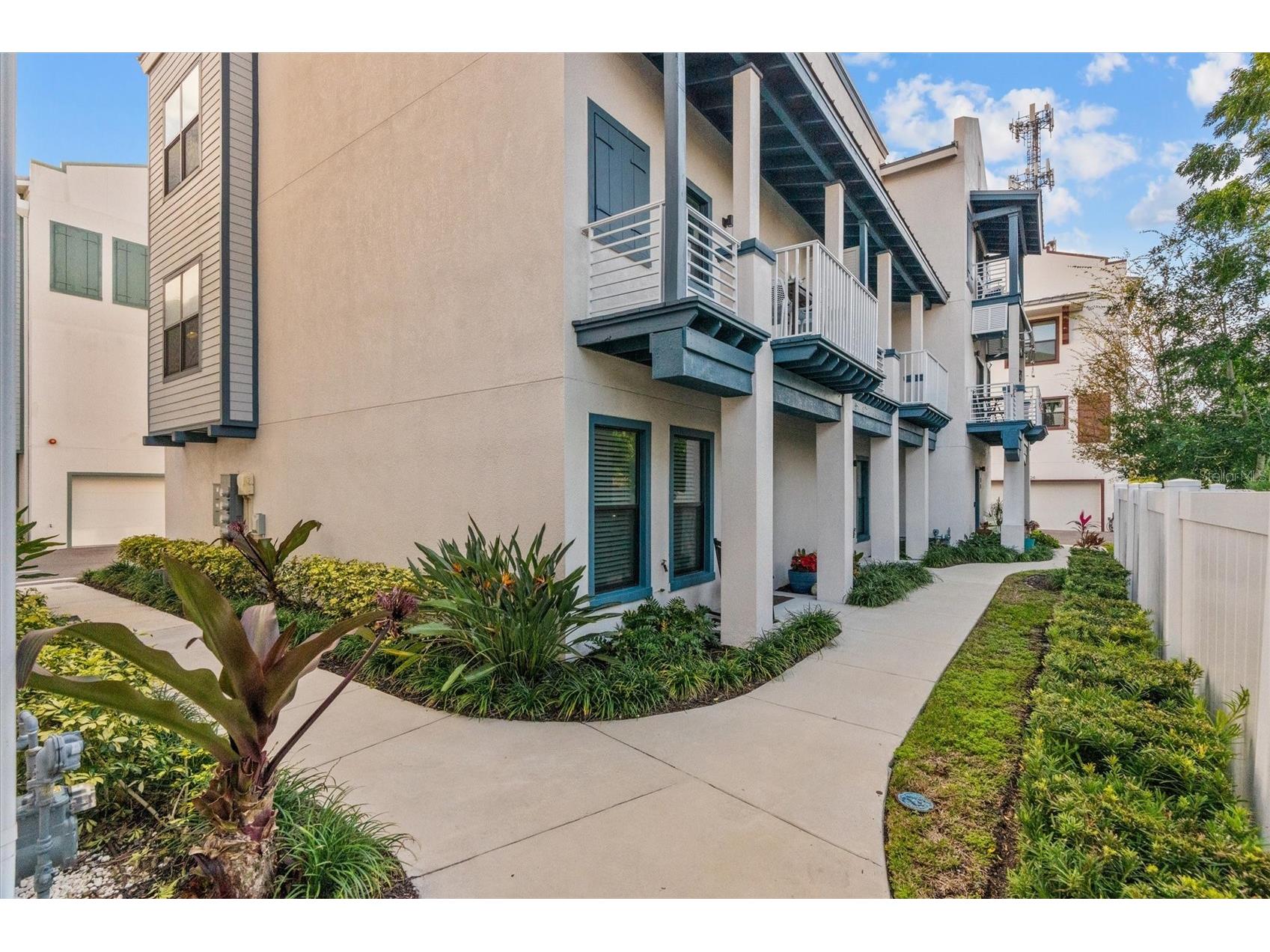 946 Highland Avenue #27 Dunedin FL 34698 TB8457379 image1