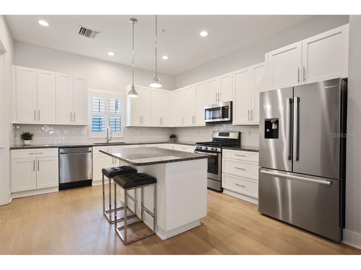 946 Highland Avenue #28 Dunedin FL 34698 TB8436602 image5