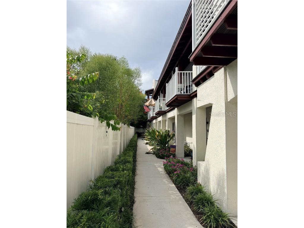 946 Highland Avenue Dunedin FL 34698 TB8441677 image6