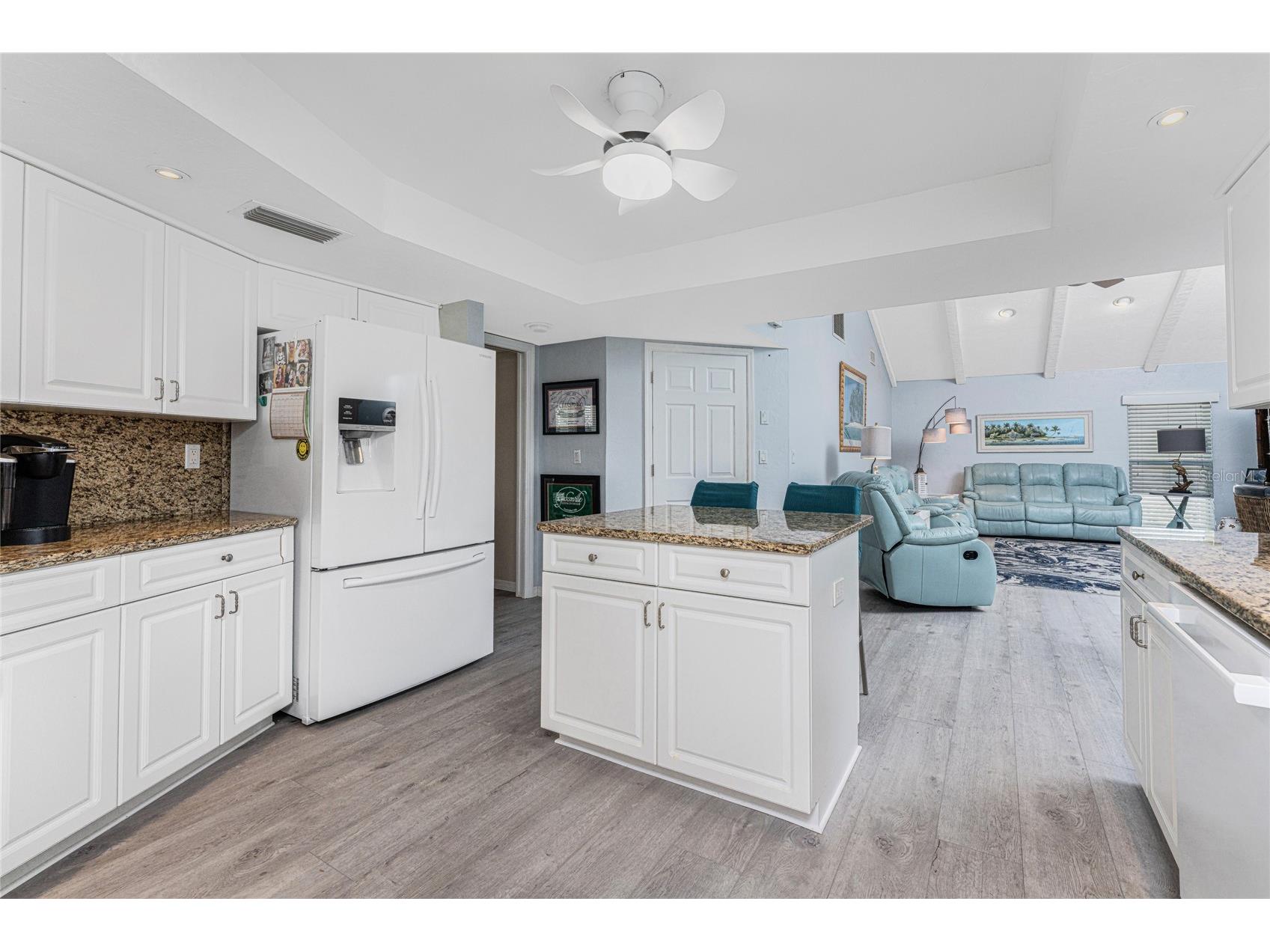 946 Messina Dr Punta Gorda FL 33950 C7520658 image13