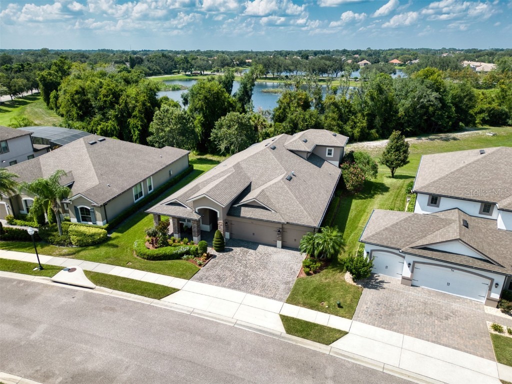 946 Sherbourne Circle Lake Mary FL 32746 O6232107 image1