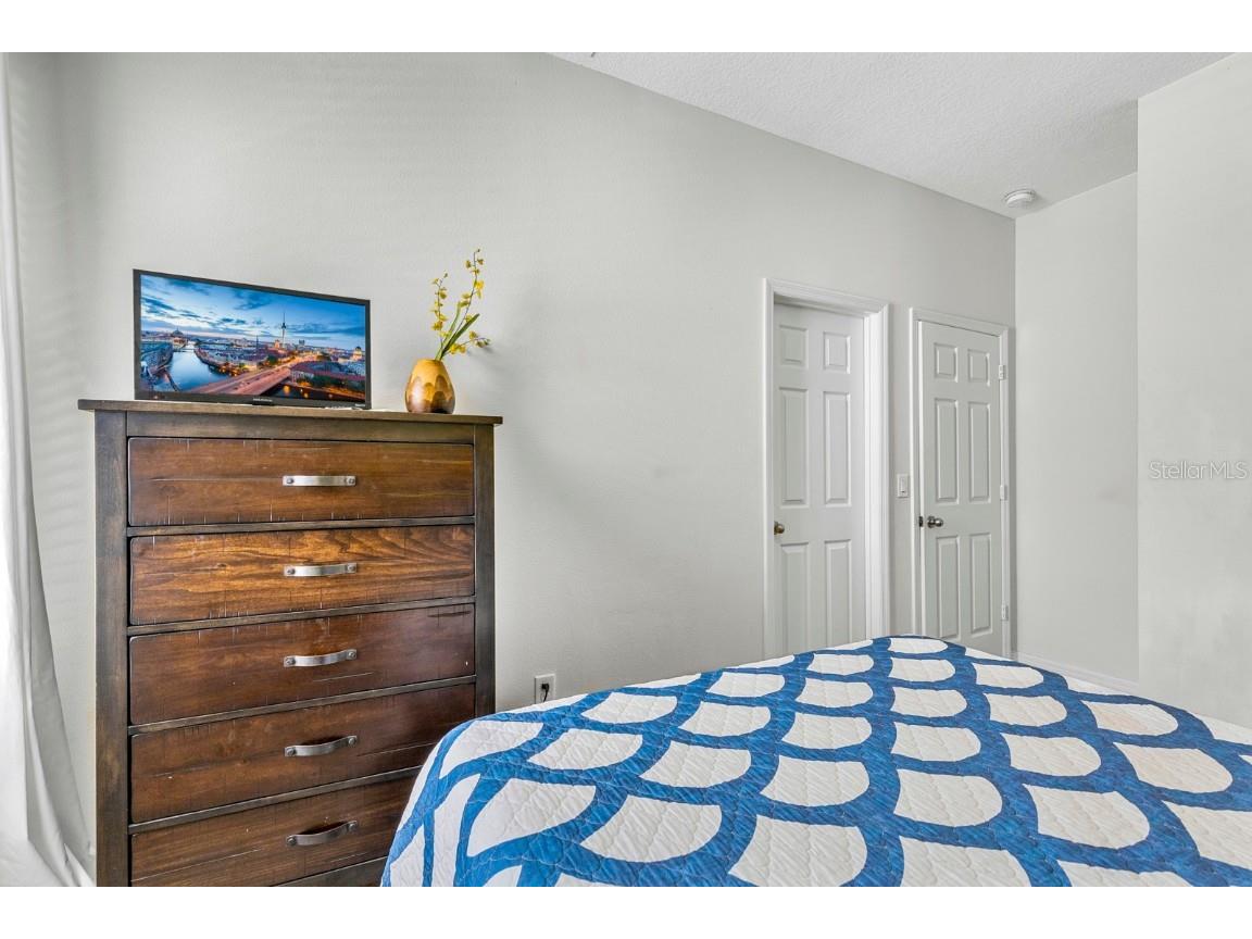 946 Suffolk Place Davenport FL 33896 O6326469 image14