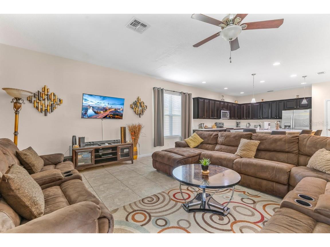 946 Suffolk Place Davenport FL 33896 O6326469 image9