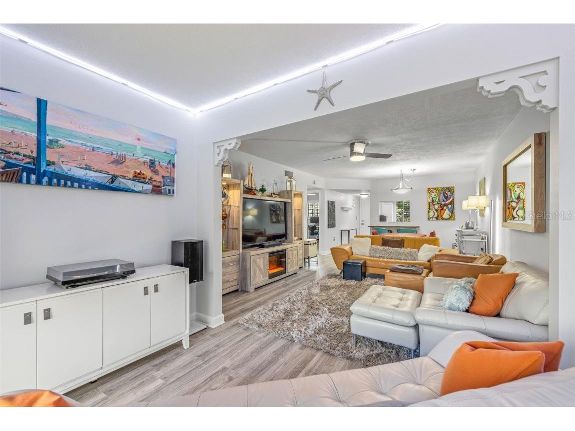 946 Virginia Street #207 Dunedin FL 34698 TB8416505 image18