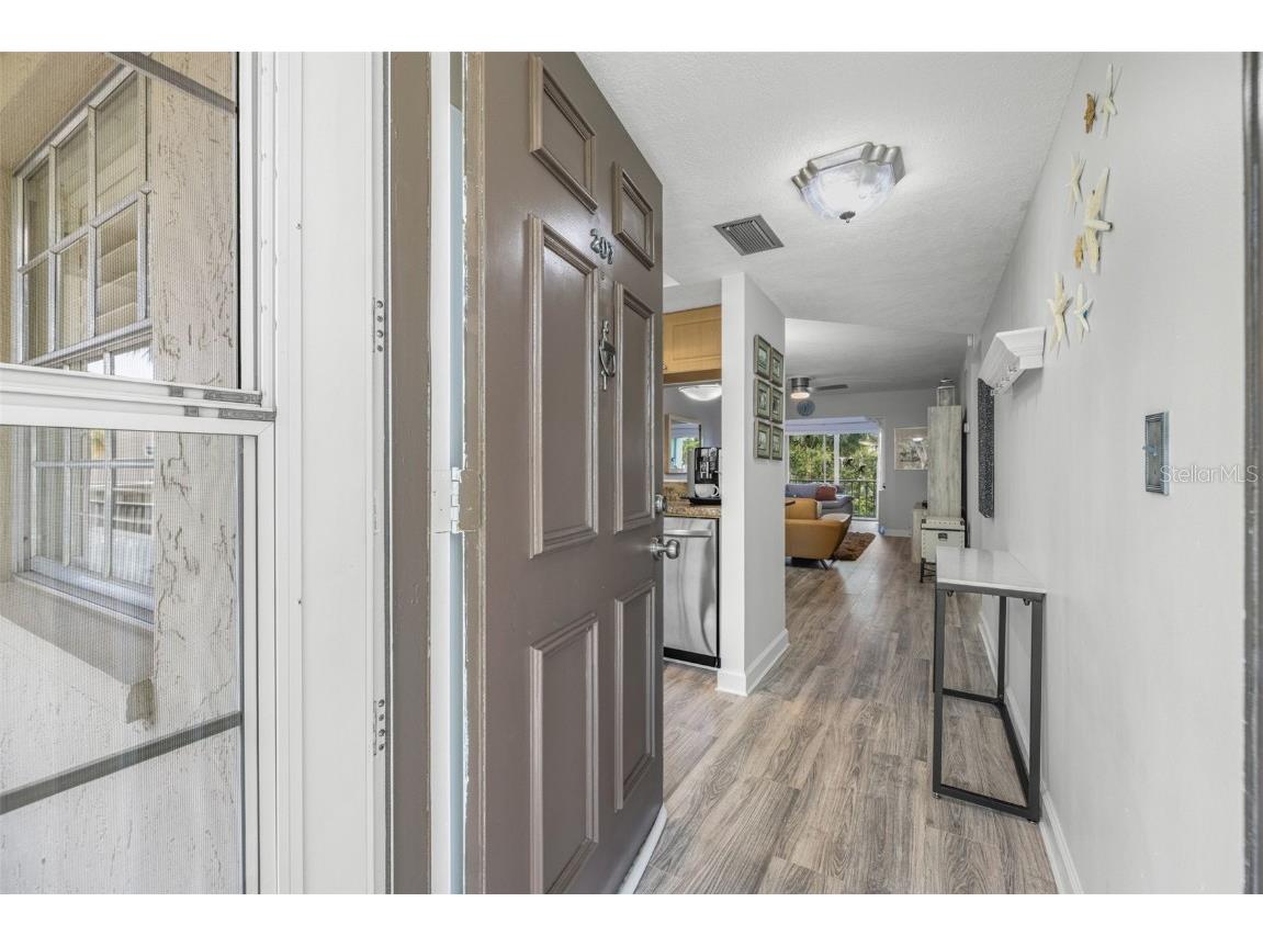 946 Virginia Street #207 Dunedin FL 34698 TB8416505 image3