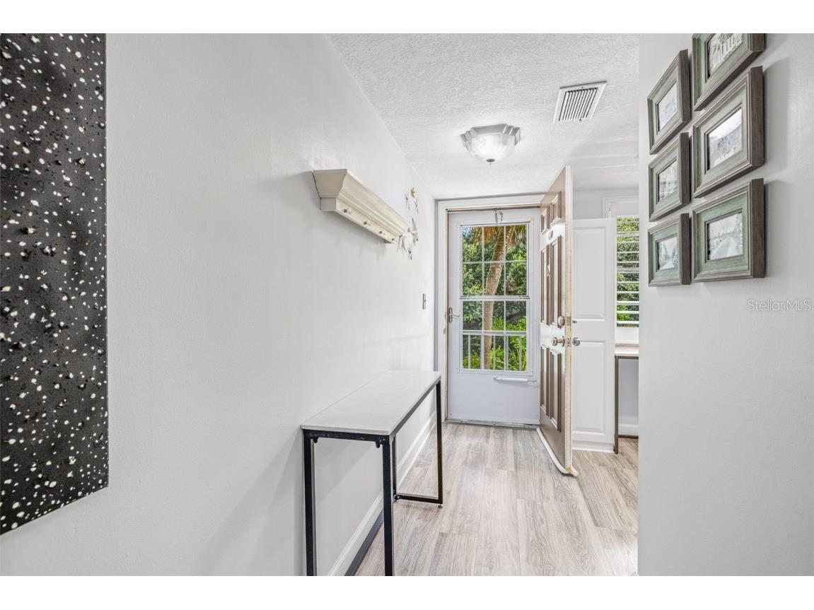 946 Virginia Street #207 Dunedin FL 34698 TB8416505 image4