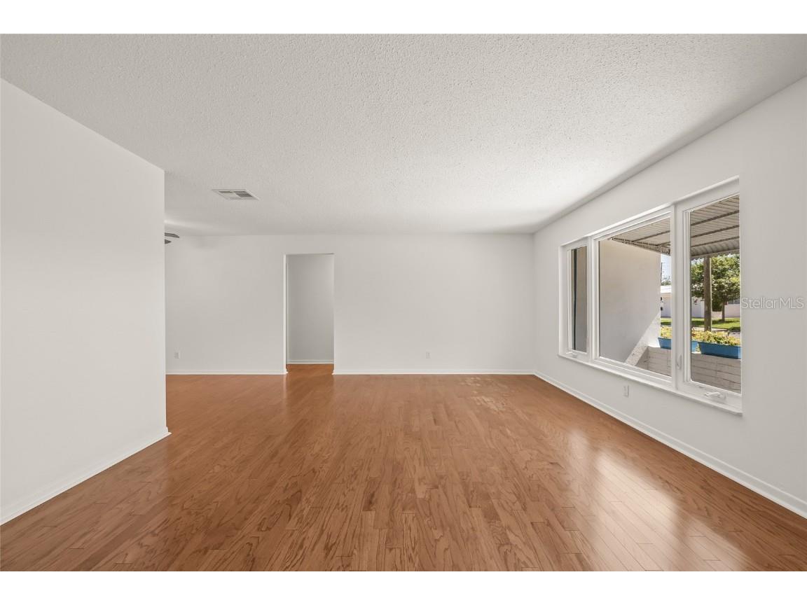 9460 45th Way N Pinellas Park FL 33782 TB8410698 image30