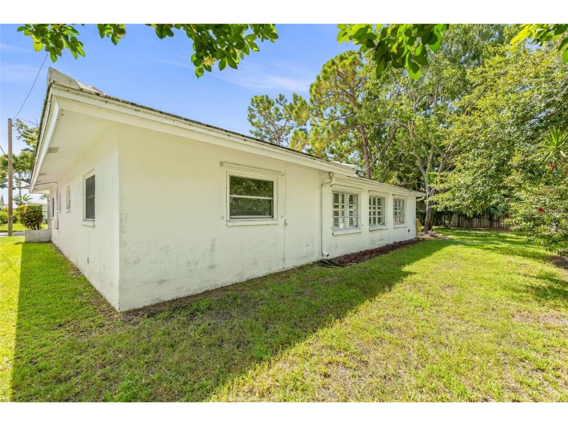 9460 45th Way N Pinellas Park FL 33782 TB8410698 image41