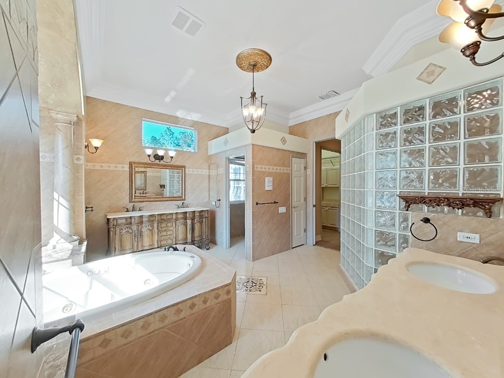 9460 Bearfoot Trail Weeki Wachee FL 34613 TB8369472 image12