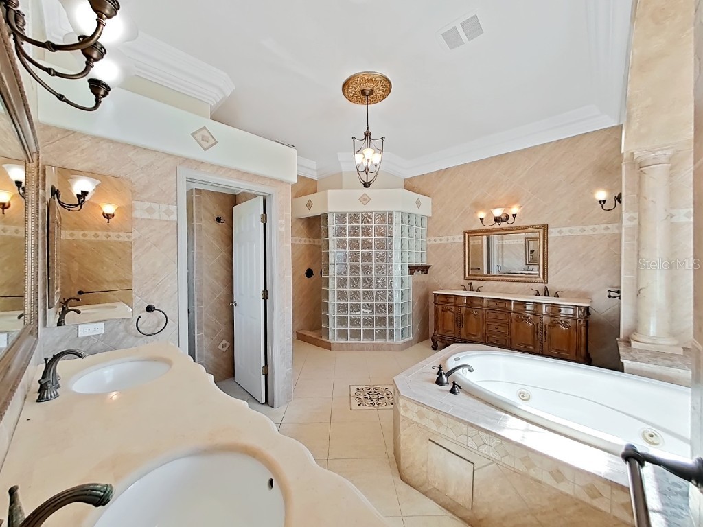 9460 Bearfoot Trail Weeki Wachee FL 34613 TB8369472 image13