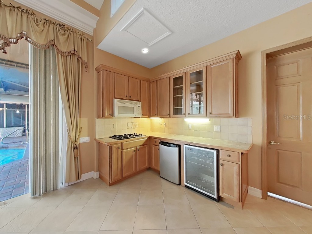 9460 Bearfoot Trail Weeki Wachee FL 34613 TB8369472 image17