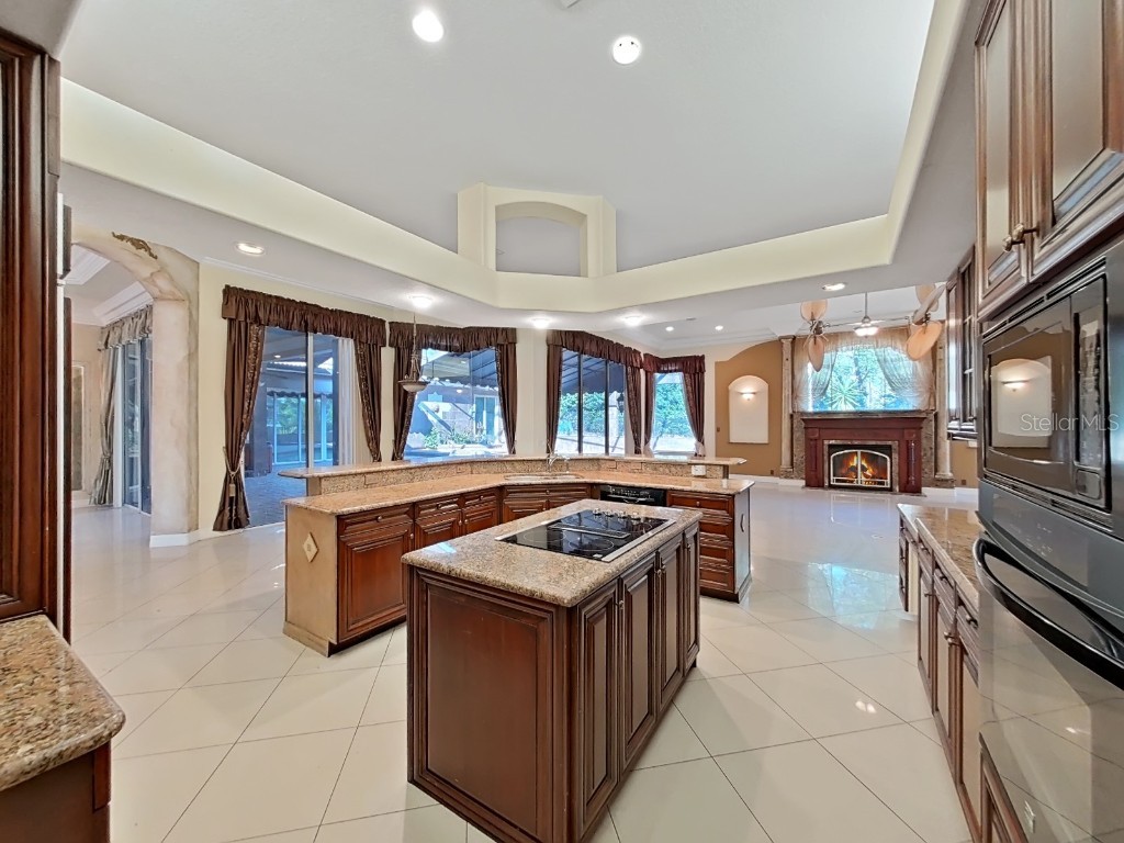 9460 Bearfoot Trail Weeki Wachee FL 34613 TB8369472 image24