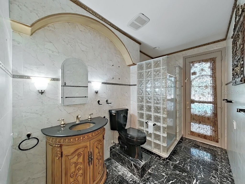 9460 Bearfoot Trail Weeki Wachee FL 34613 TB8369472 image36