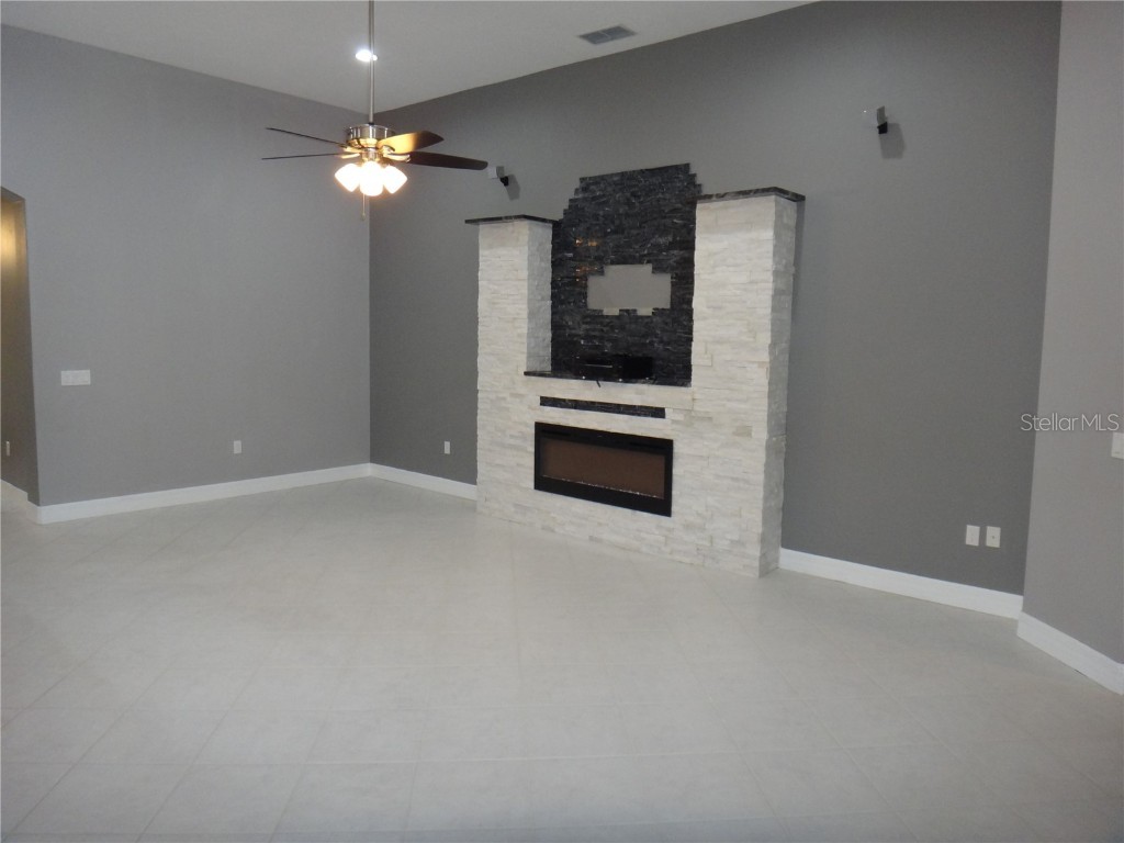 9460 Portside Terrace Bradenton FL 34212 A4674031 image6