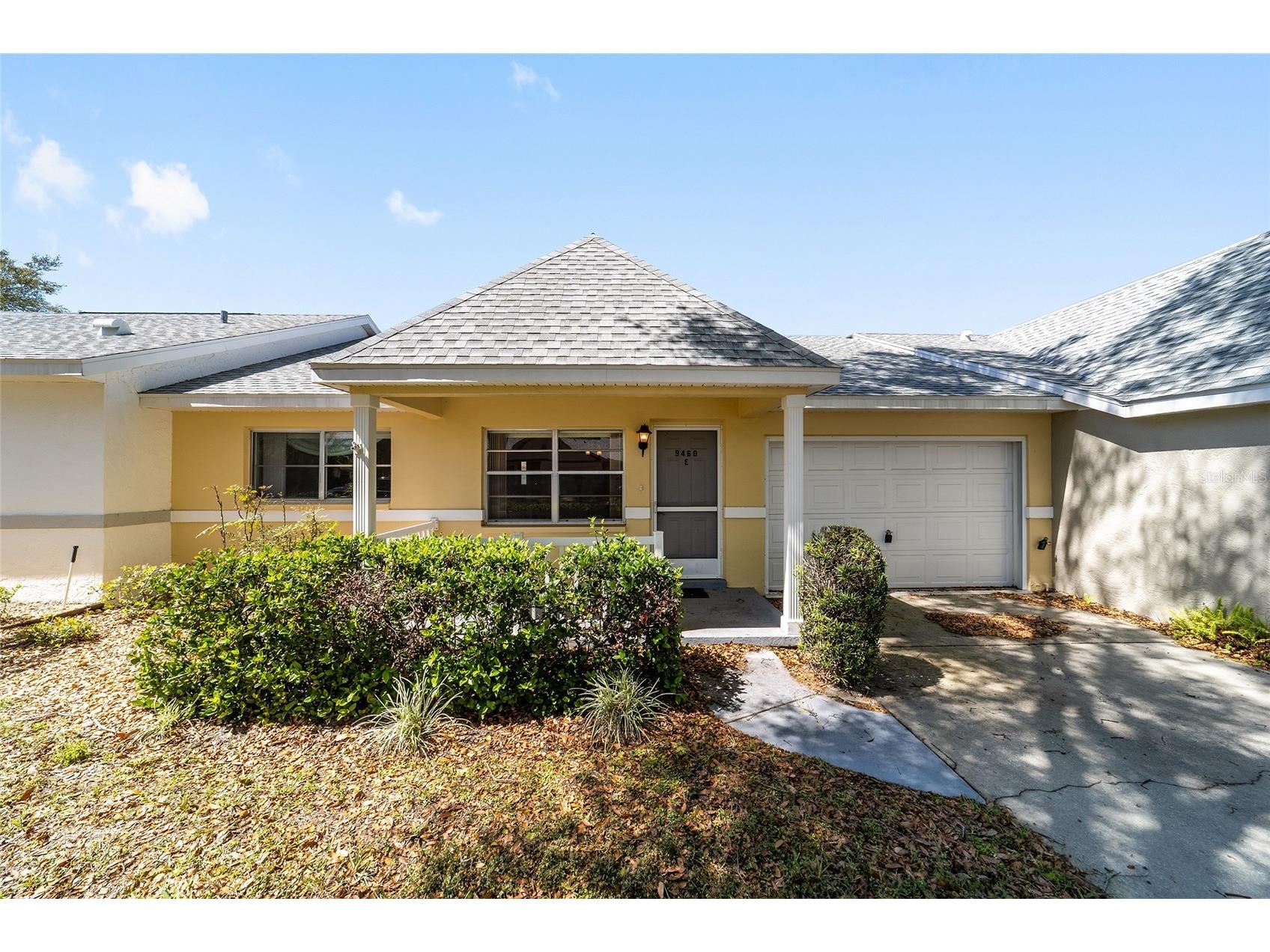 9460 SW 84th Terrace #E Ocala FL 34481 OM721160 image1