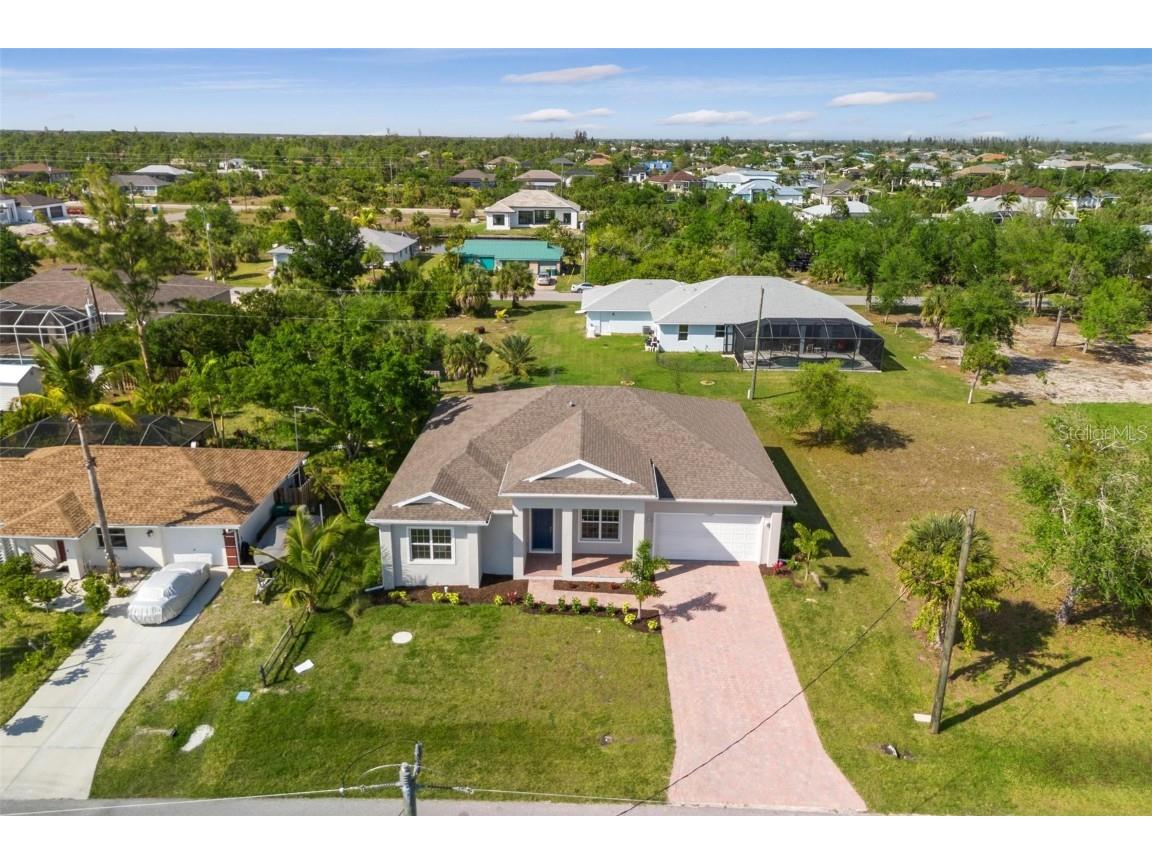 9461 Applin Circle Port Charlotte FL 33981 D6136672 image1