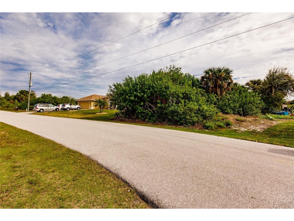 9462 Wacker Terrace Port Charlotte FL 33981 - SINGER C7486727 image10