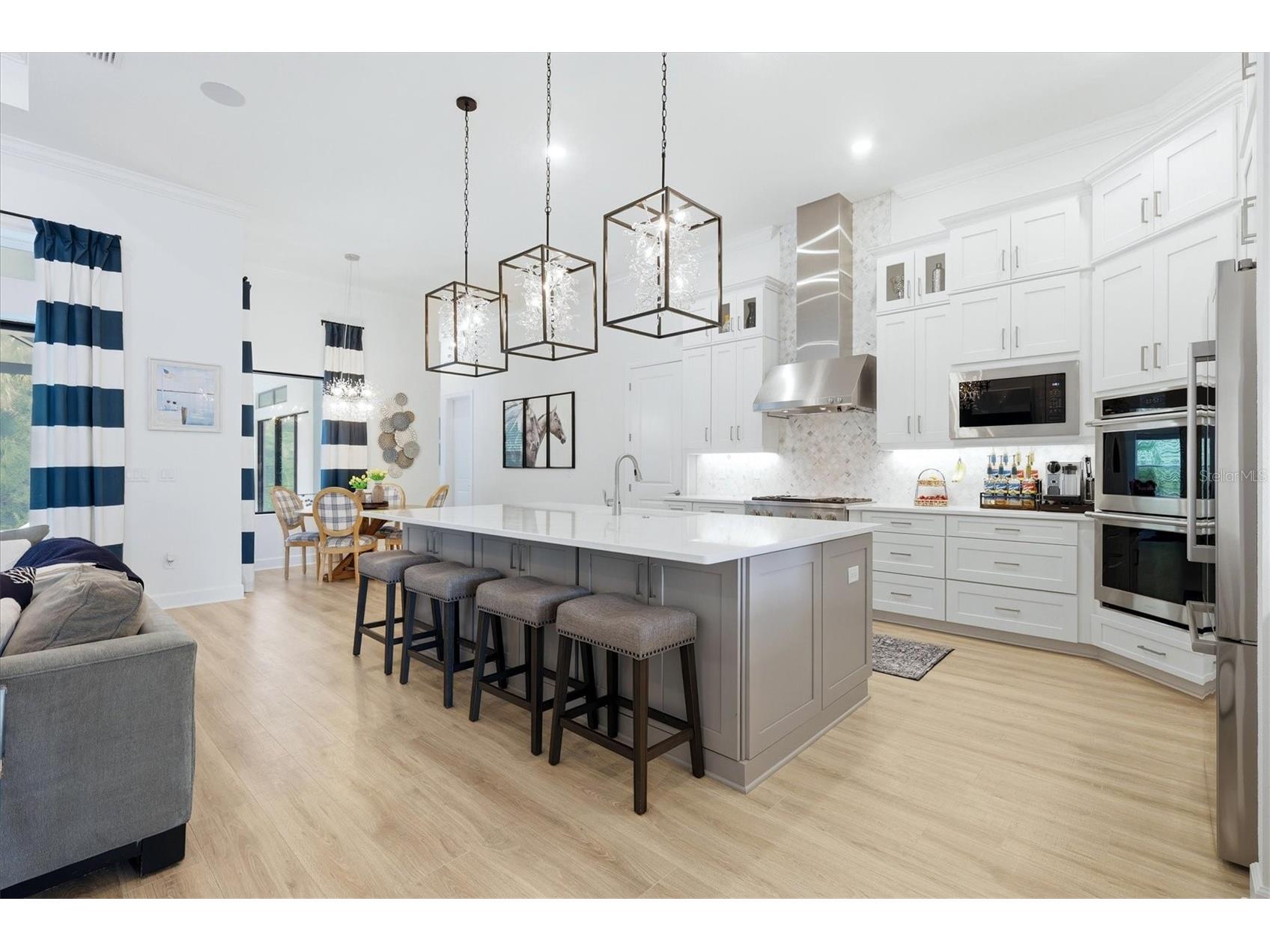 9463 Tequila Sunrise Drive Sarasota FL 34241 A4696188 image19
