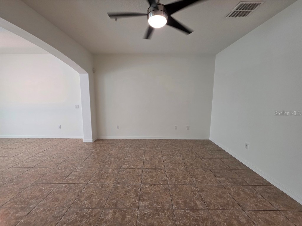 9464 Tawnyberry Street Orlando FL 32832 O6293816 image11