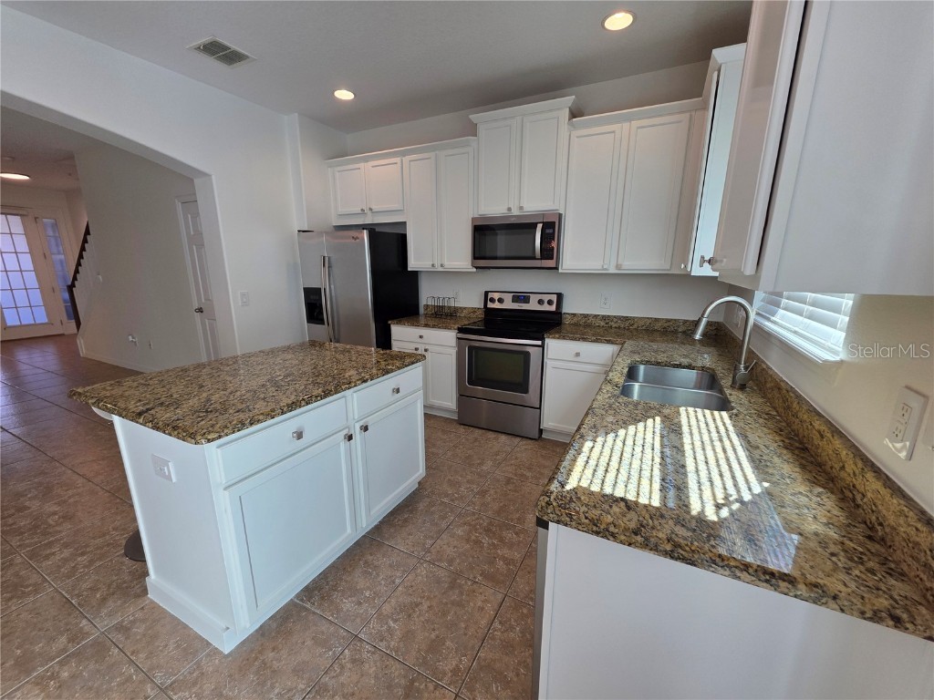 9464 Tawnyberry Street Orlando FL 32832 O6293816 image24