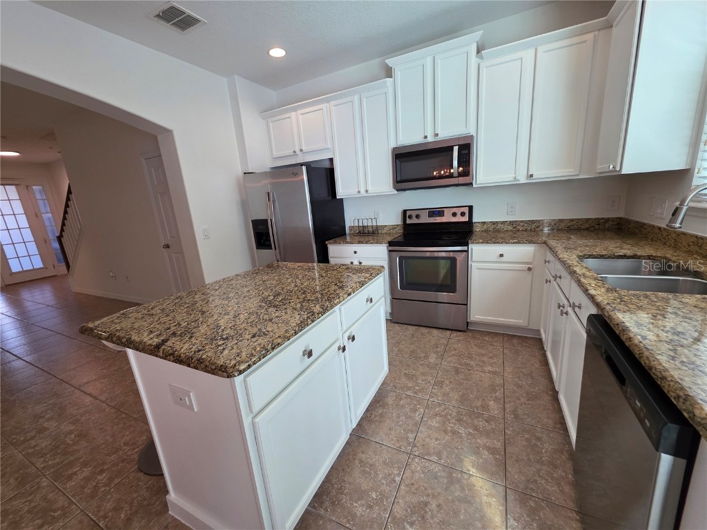 9464 Tawnyberry Street Orlando FL 32832 O6293816 image30