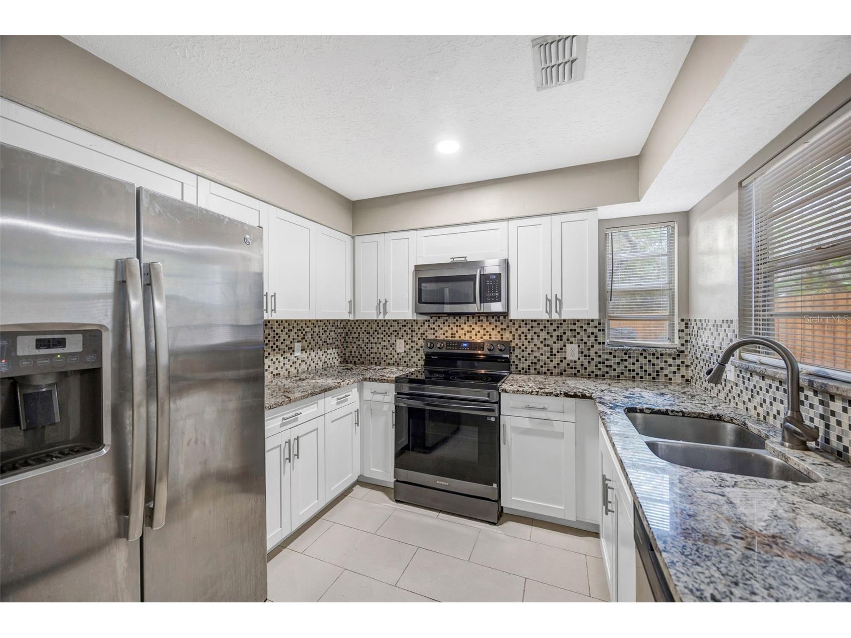 9465 Forest Hills Circle Tampa FL 33612 TB8479793 image20