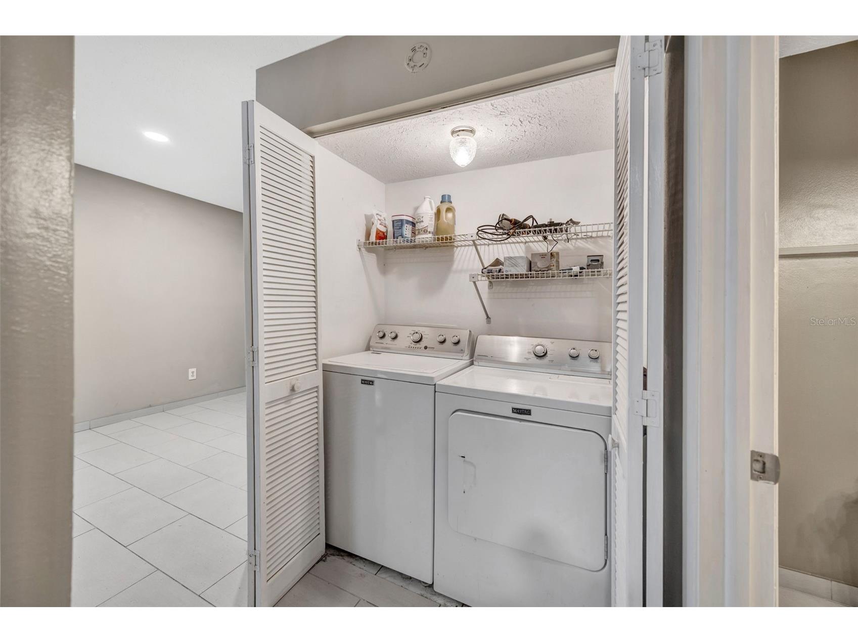 9465 Forest Hills Circle Tampa FL 33612 TB8479793 image32