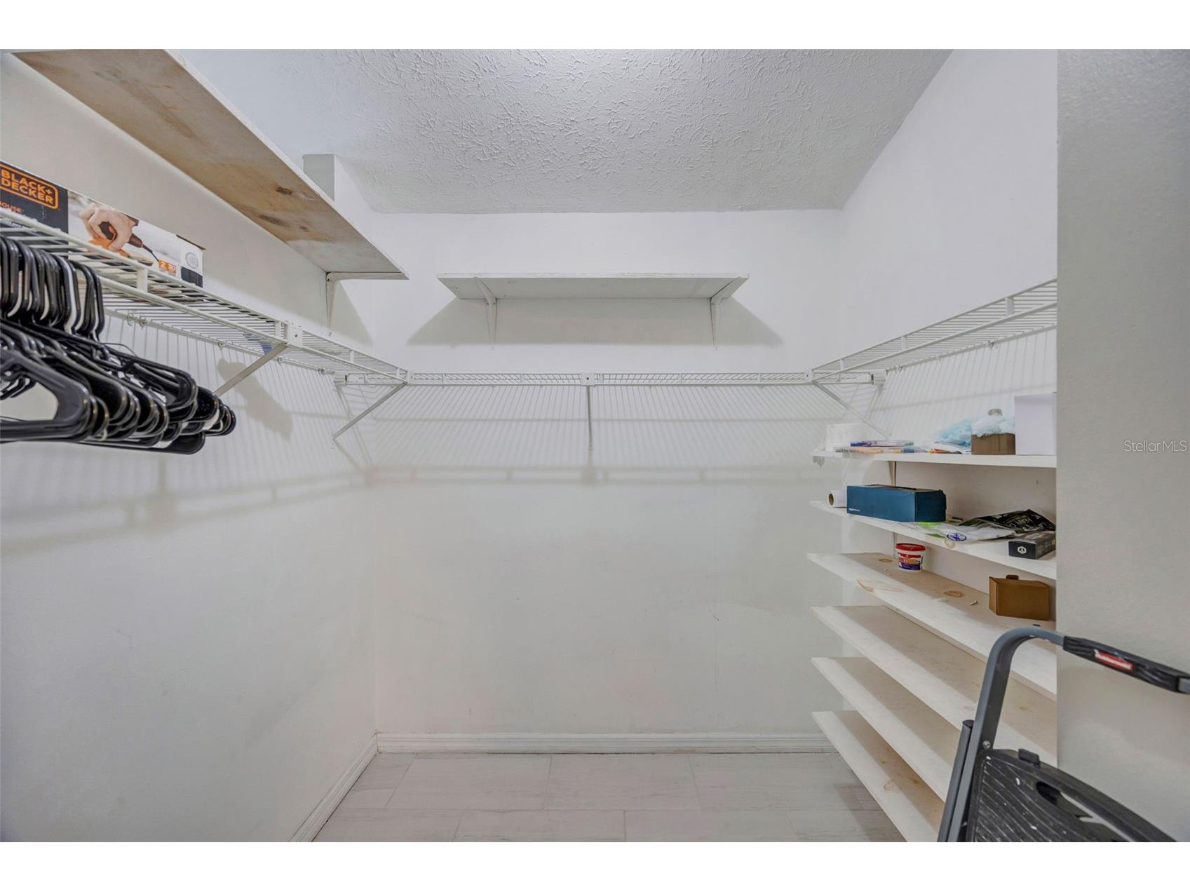 9465 Forest Hills Circle Tampa FL 33612 TB8479793 image45