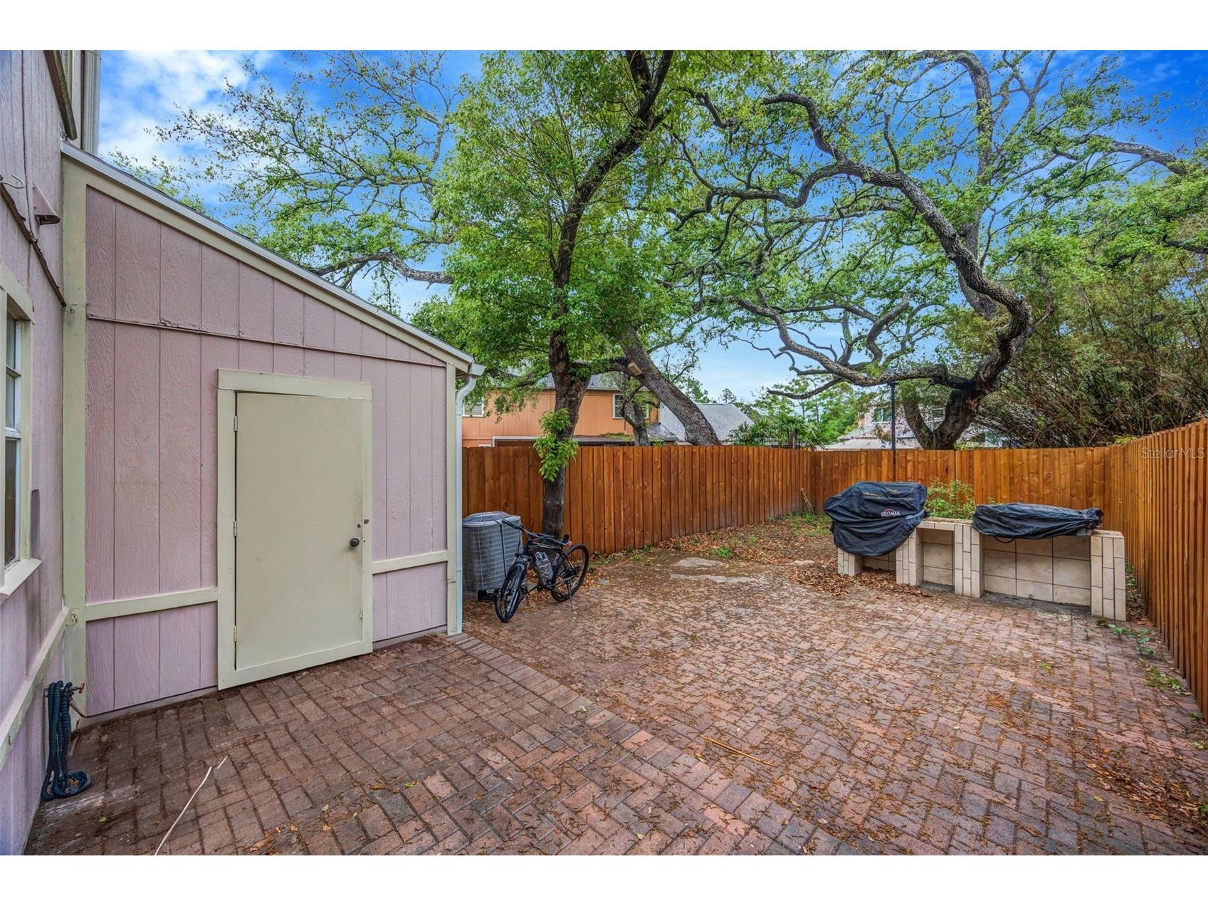 9465 Forest Hills Circle Tampa FL 33612 TB8479793 image51