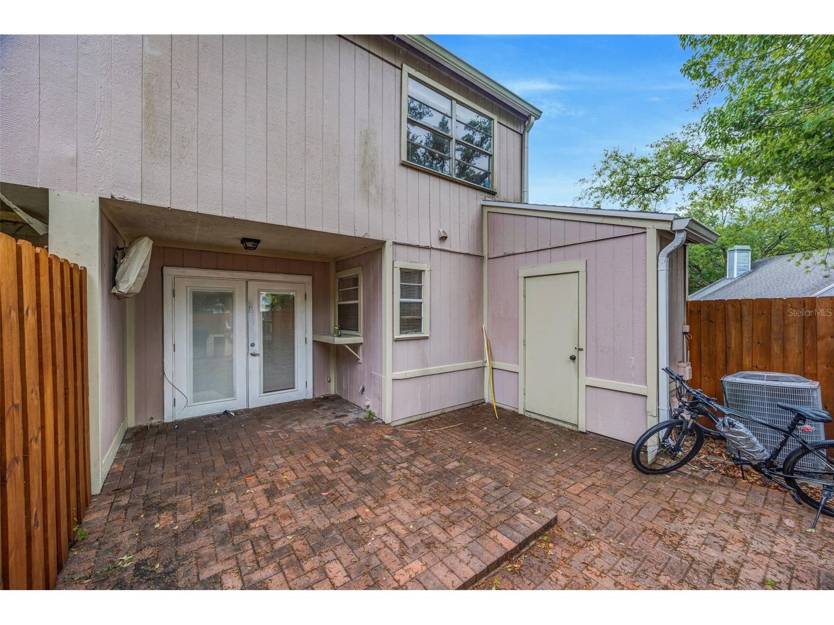 9465 Forest Hills Circle Tampa FL 33612 TB8479793 image52