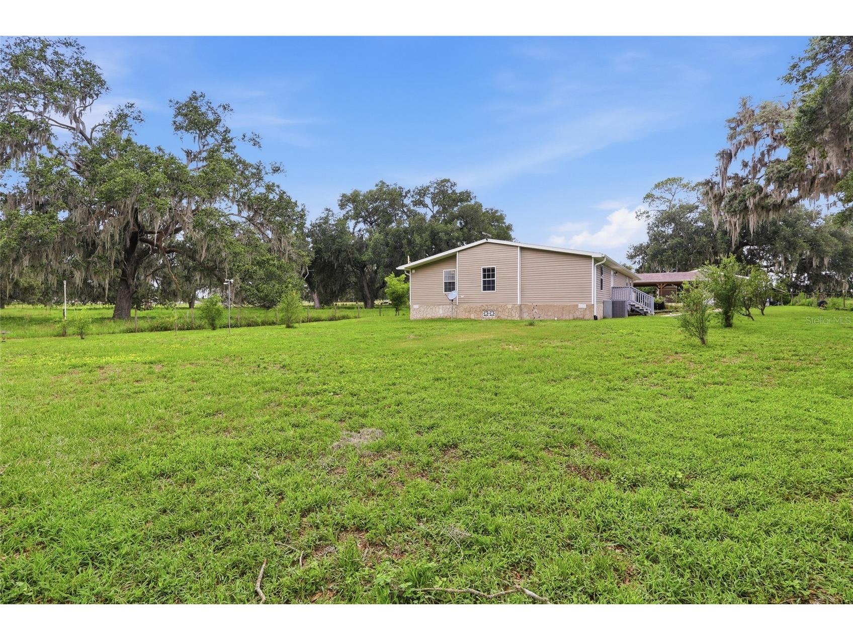 9468 Janmar Road Dade City FL 33525 TB8517452 image43