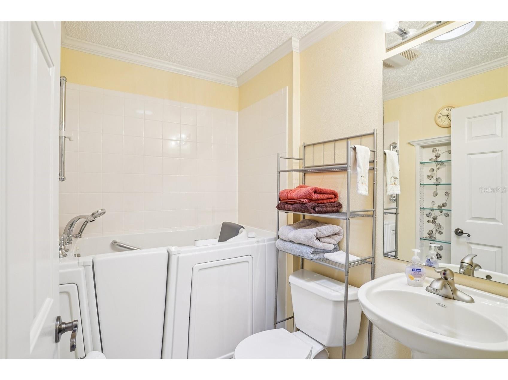 9469 SE 176th Saffold Street The Villages FL 32162 OM722478 image24