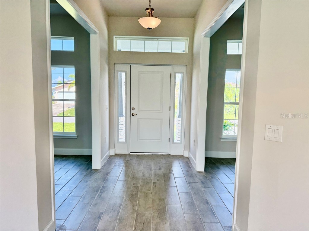 9469 Spring Circle Port Charlotte FL 33981 C7510859 image3