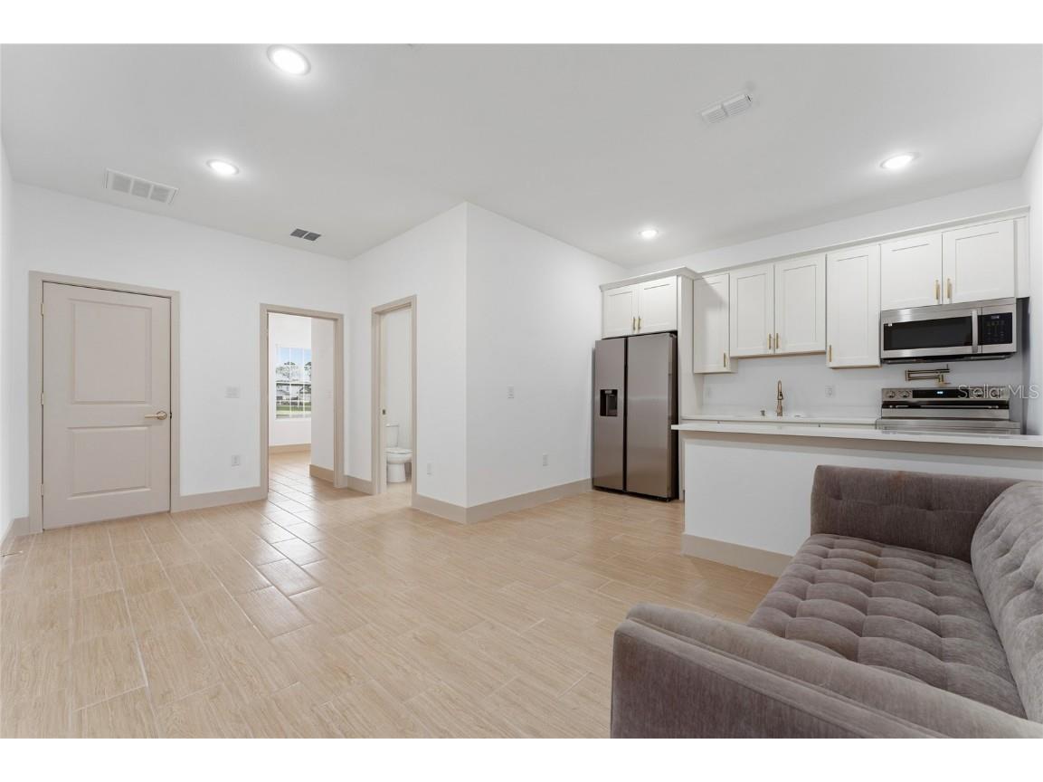 947 Gillingham Court Kissimmee FL 34758 O6360640 image7