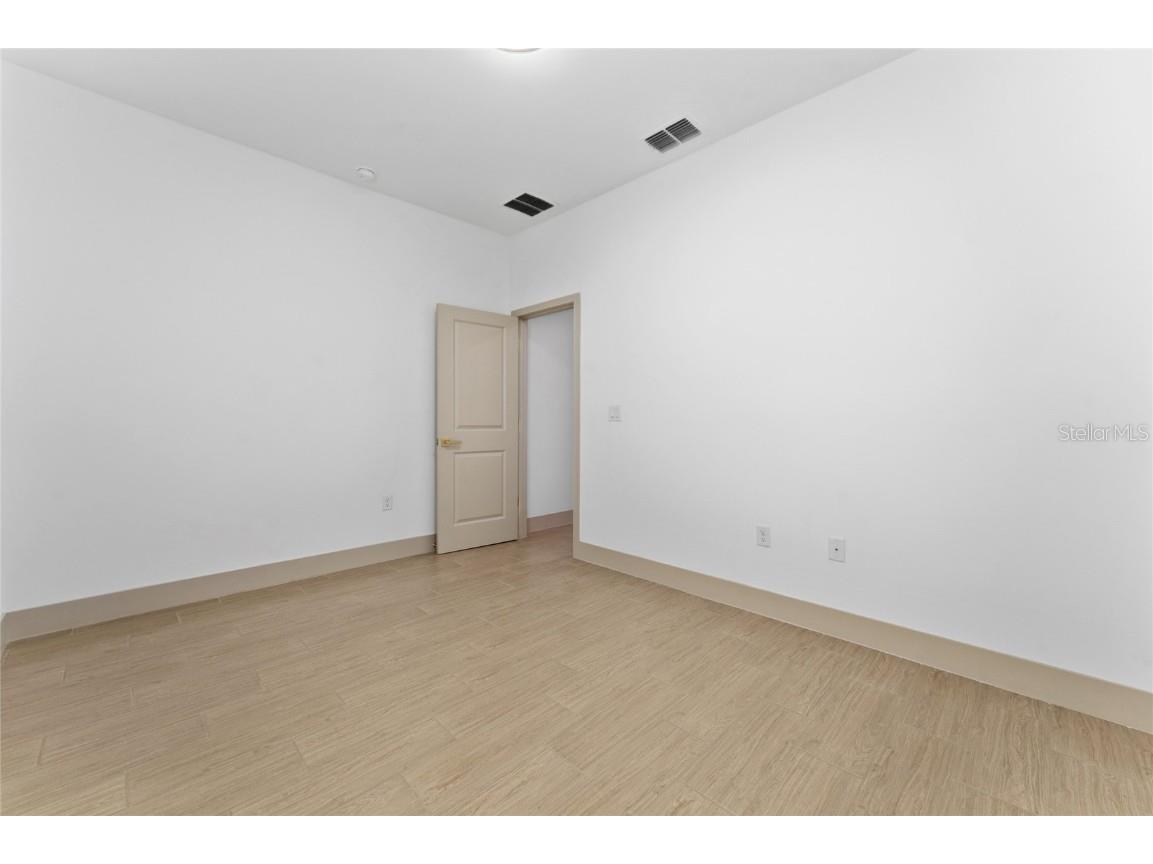 947 Gillingham Court Kissimmee FL 34758 O6360640 image9