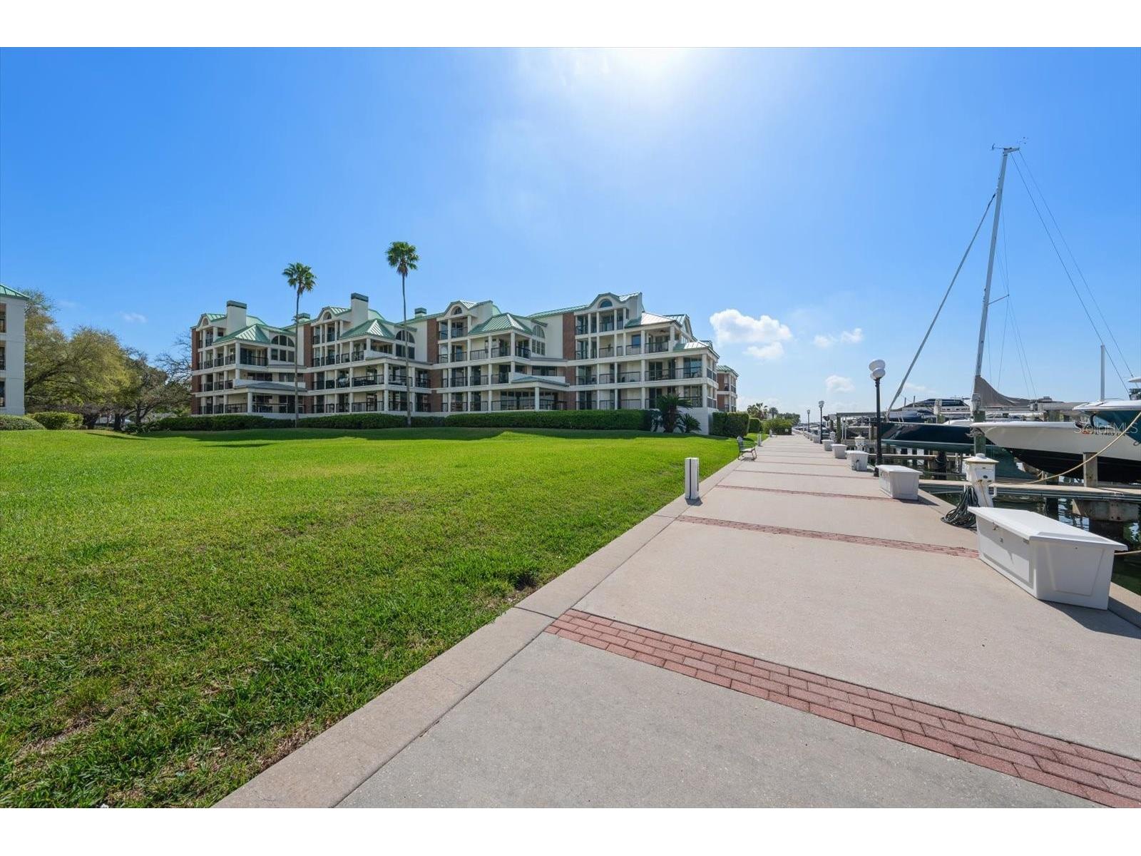 947 Seddon Cove Way #947 Tampa FL 33602 TB8485195 image40