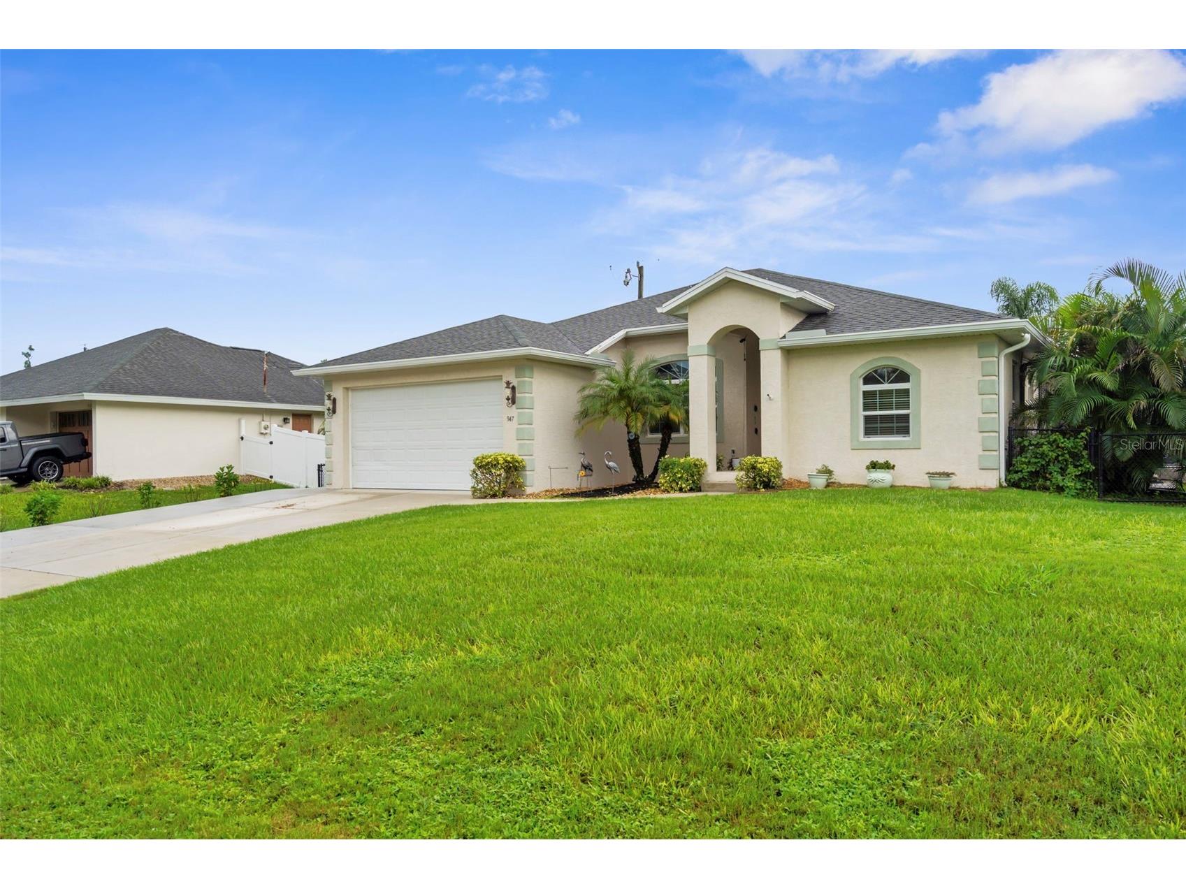 947 Seneca Road Venice FL 34293 A4689413 image1