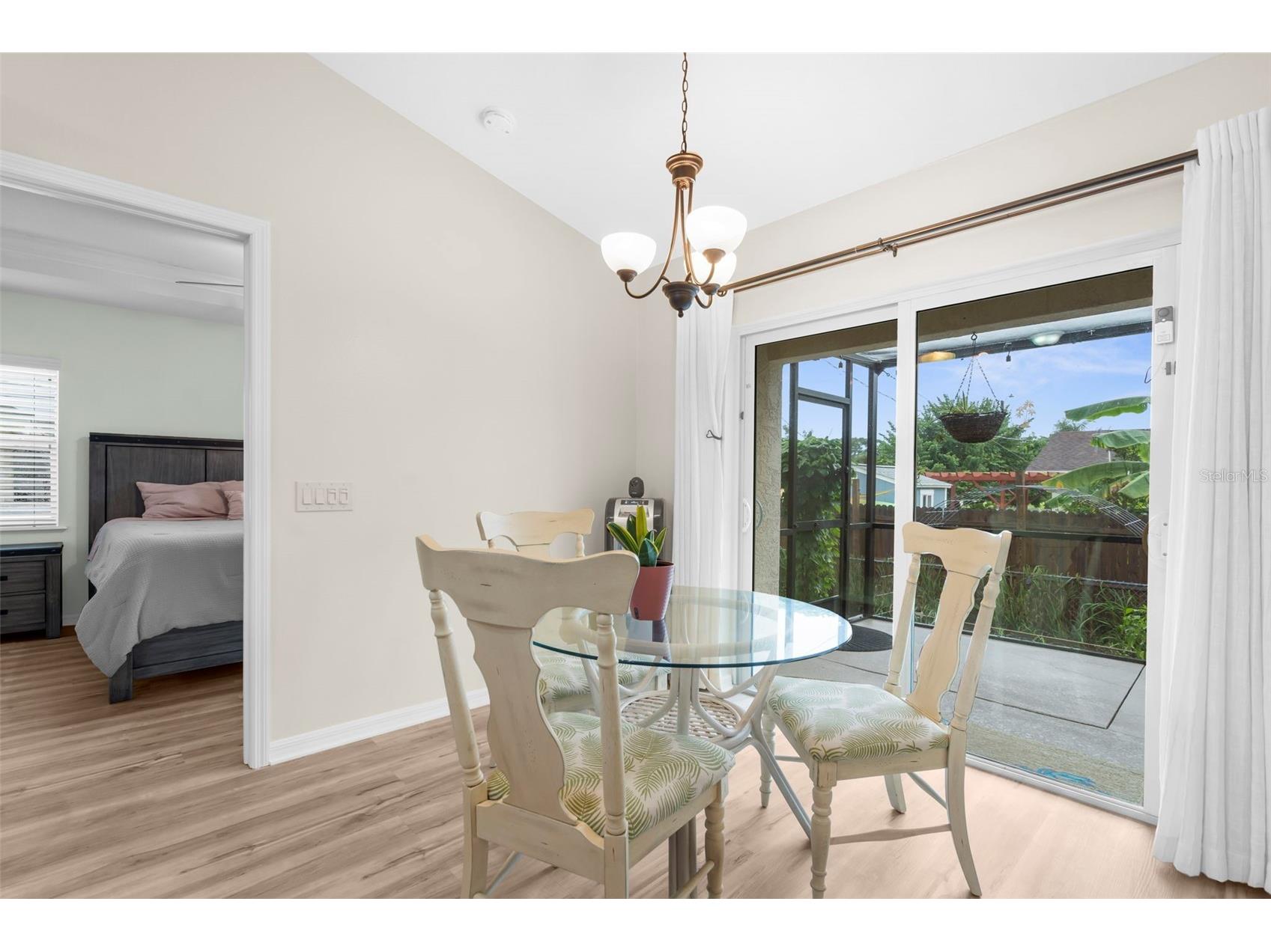 947 Seneca Road Venice FL 34293 A4689413 image11