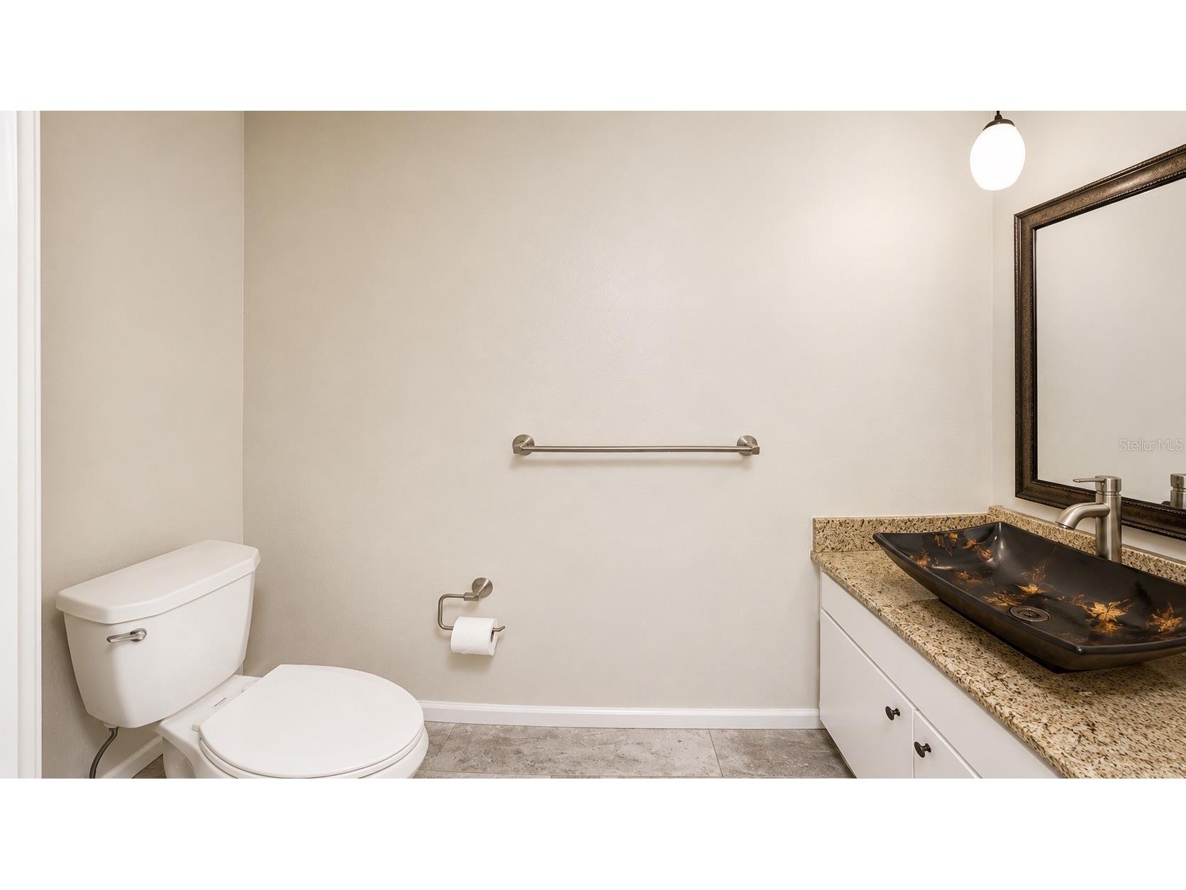947 Sunridge Way #A3 Sarasota FL 34234 A4699456 image12