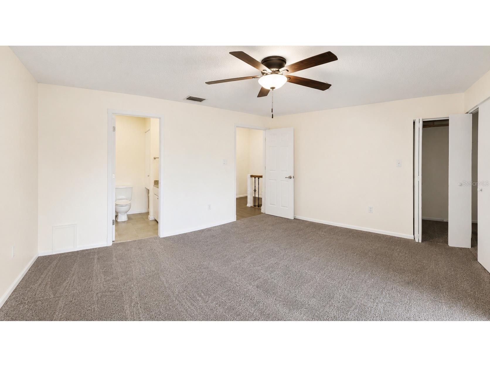 947 Sunridge Way #A3 Sarasota FL 34234 A4699456 image18