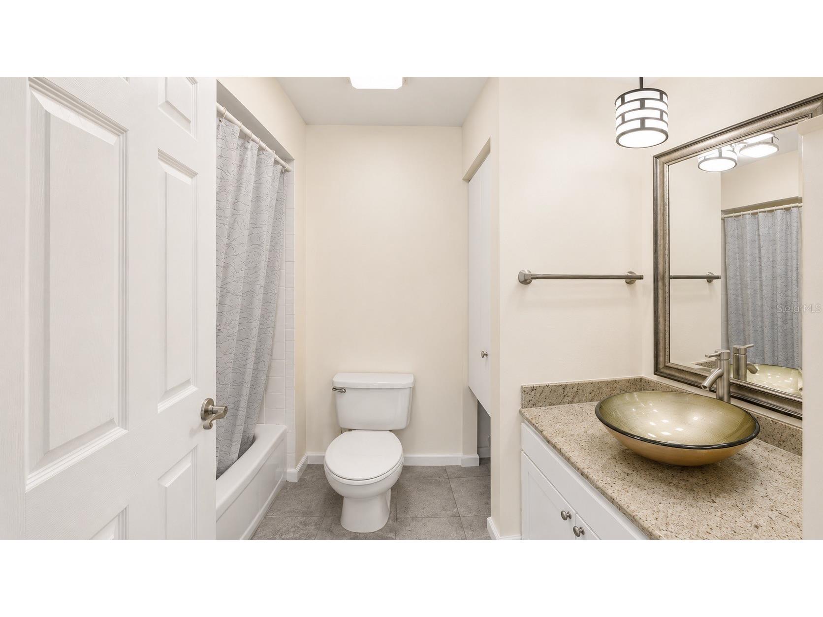 947 Sunridge Way #A3 Sarasota FL 34234 A4699456 image19