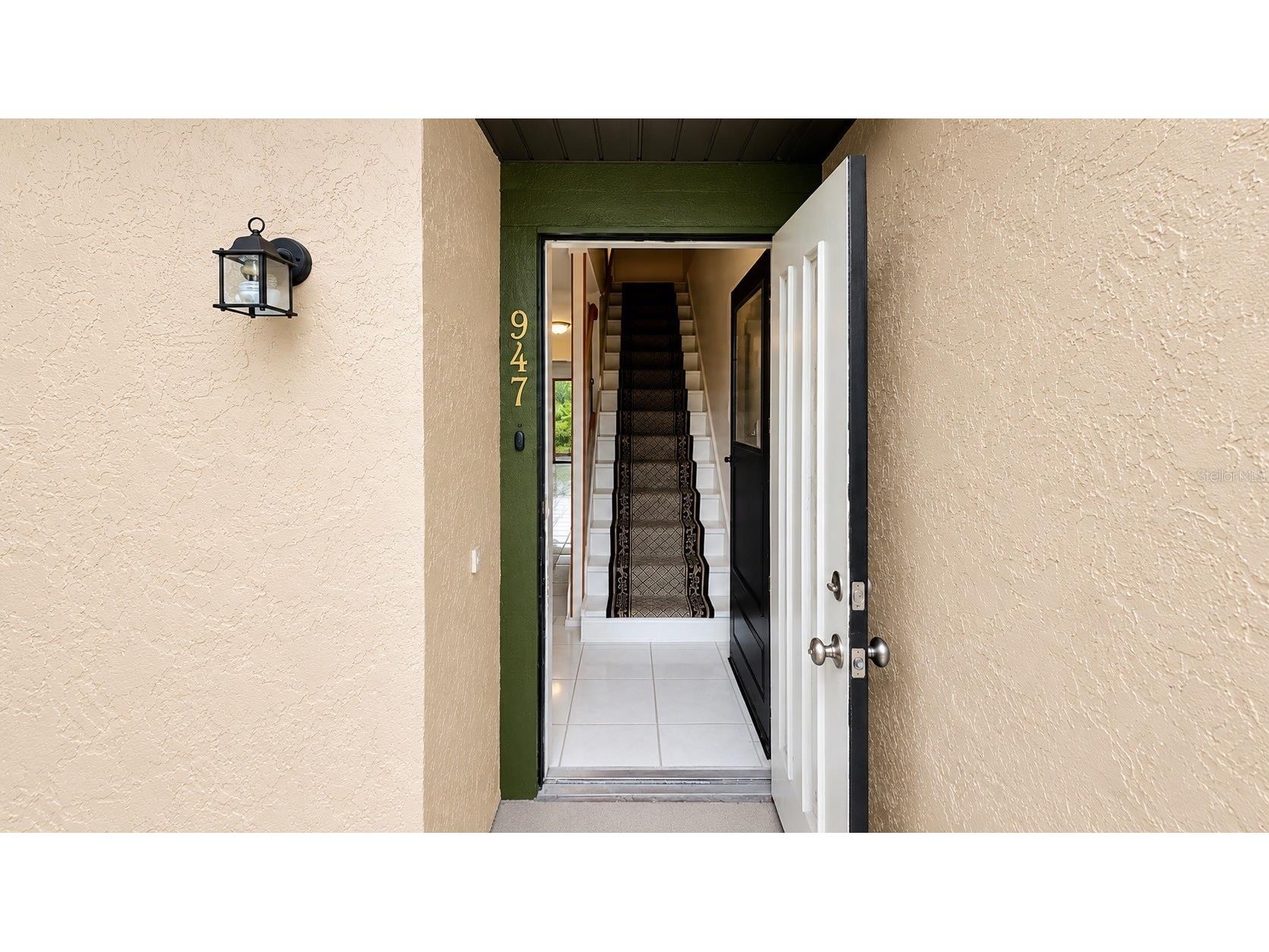 947 Sunridge Way #A3 Sarasota FL 34234 A4699456 image2