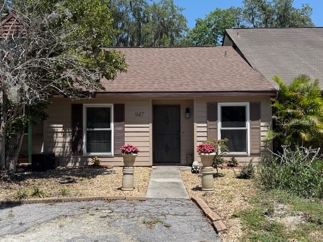 947 Village Drive Brooksville FL 34601 W7874775 image1