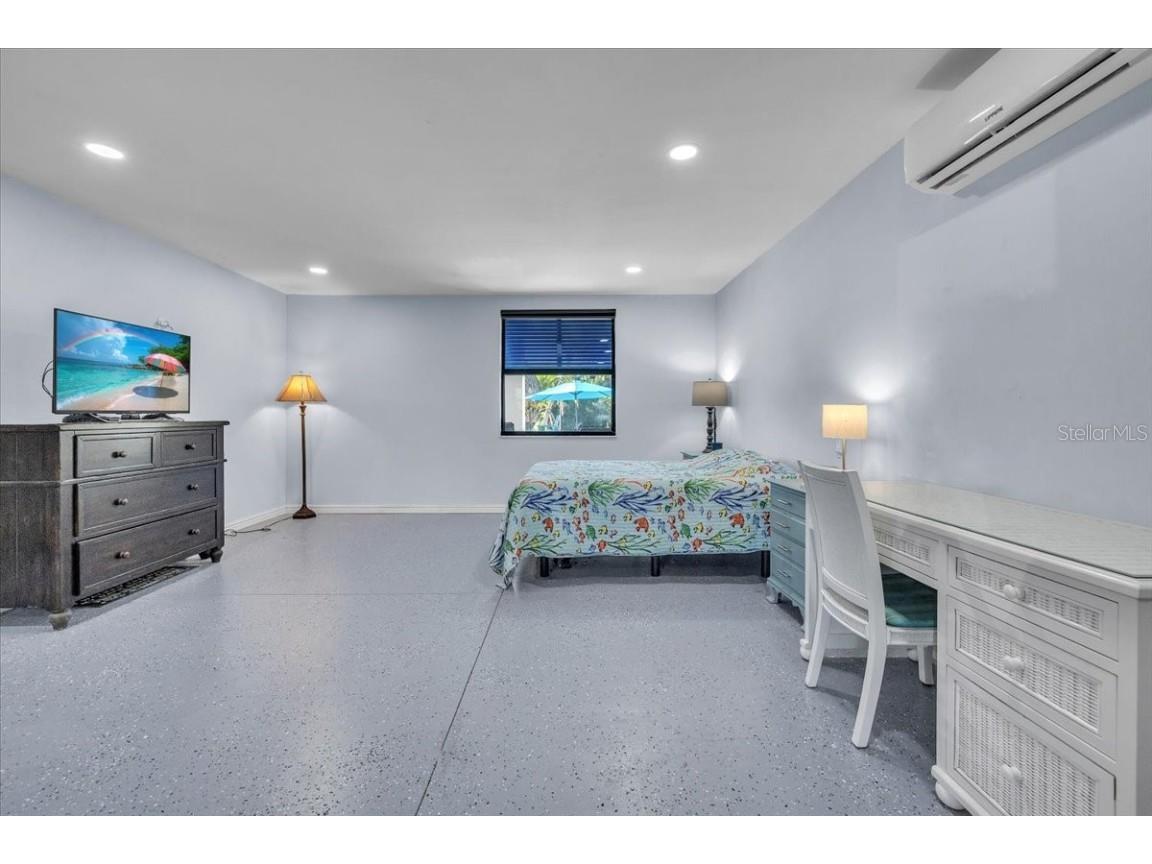 9470 Colony Drive North Fort Myers FL 33917 A4670644 image32