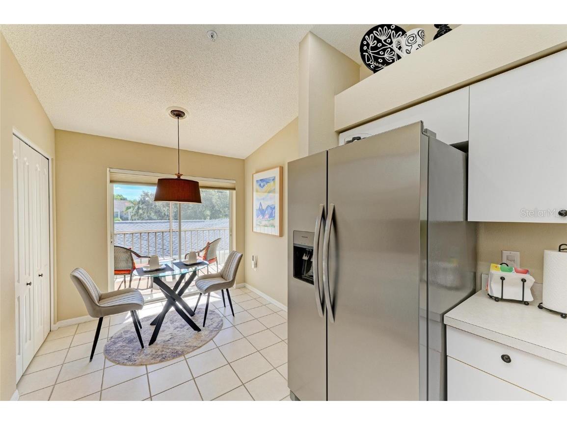 9470 High Gate Drive #2222 Sarasota FL 34238 A4666265 image15