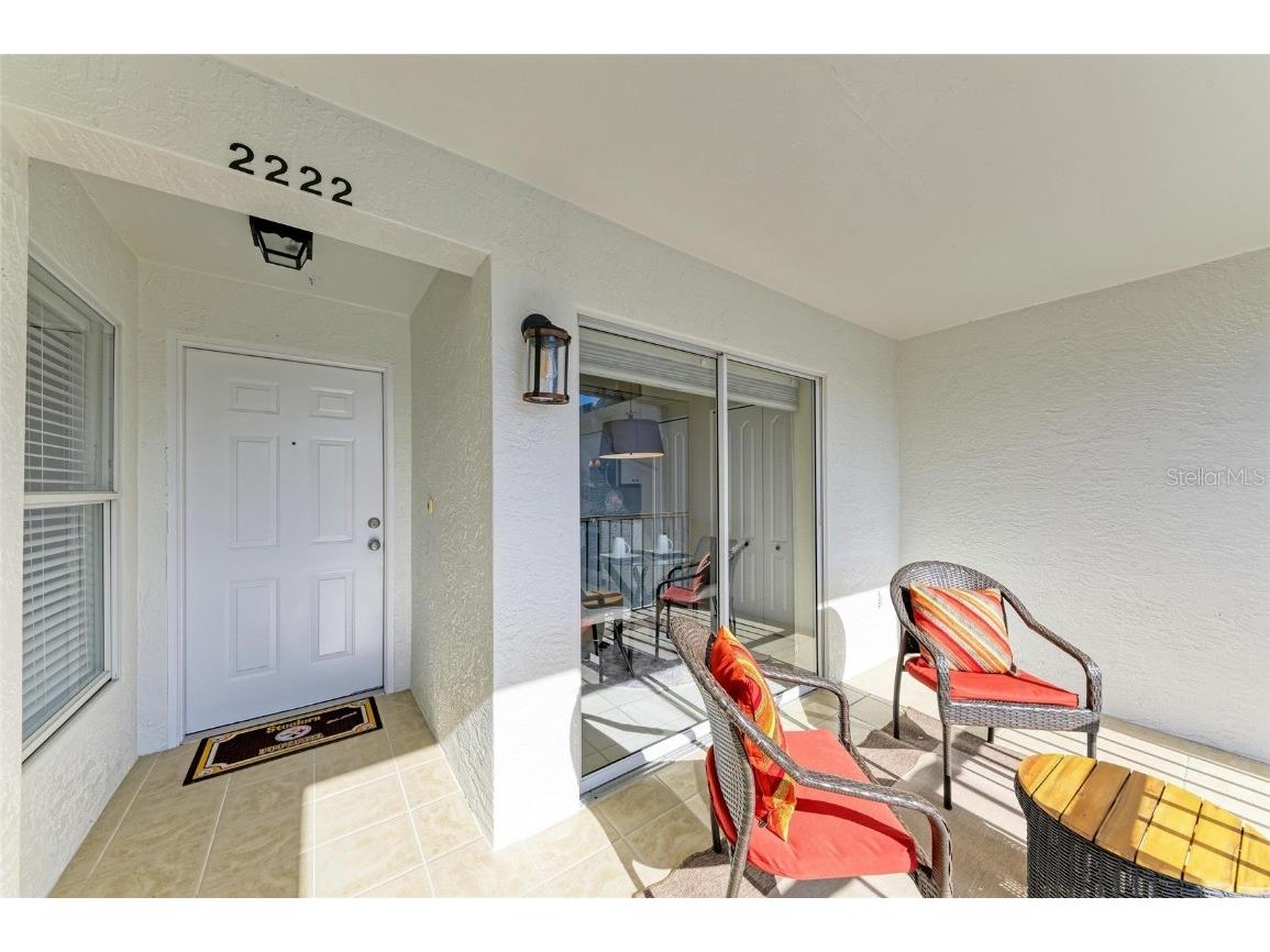 9470 High Gate Drive #2222 Sarasota FL 34238 A4666265 image4