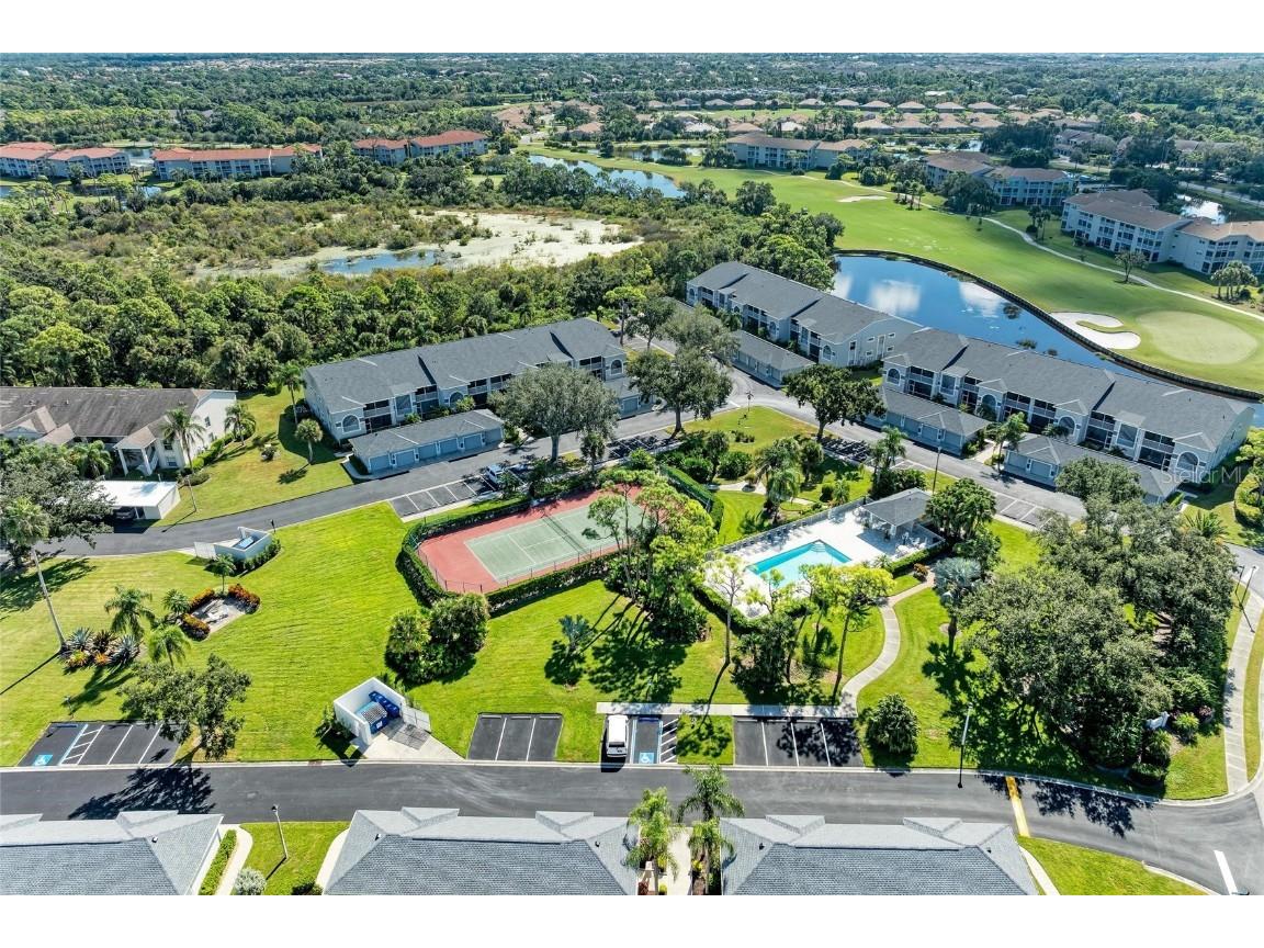 9470 High Gate Drive #2222 Sarasota FL 34238 A4666265 image49